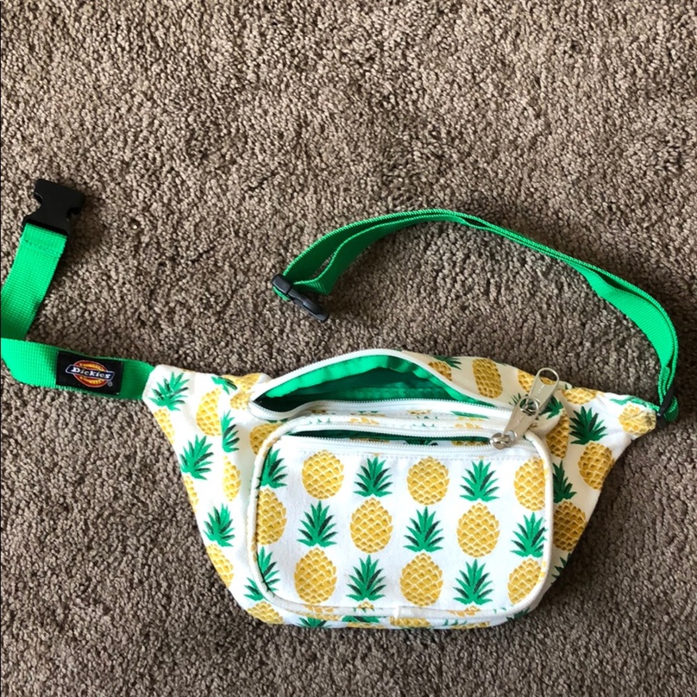 Pineapple dickies fanny pack